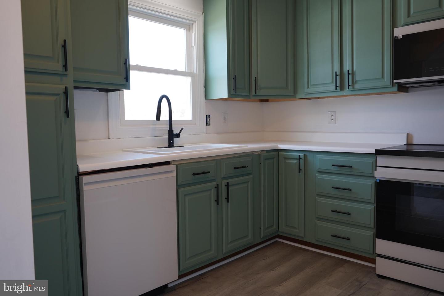 15604 GLEN ELLA RD, CULPEPER, Virginia 22701, 3 Bedrooms Bedrooms, 5 Rooms Rooms,2 BathroomsBathrooms,Residential,For sale,15604 GLEN ELLA RD,VACU2012314 MLS # VACU2012314