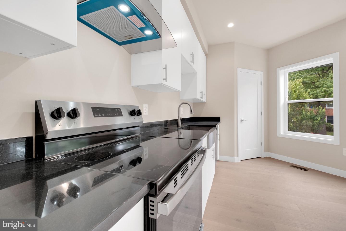 854 XENIA ST SE #102, WASHINGTON, District Of Columbia 20032, 3 Bedrooms Bedrooms, ,3 BathroomsBathrooms,Residential,For sale,854 XENIA ST SE #102,DCDC2239566 MLS # DCDC2239566