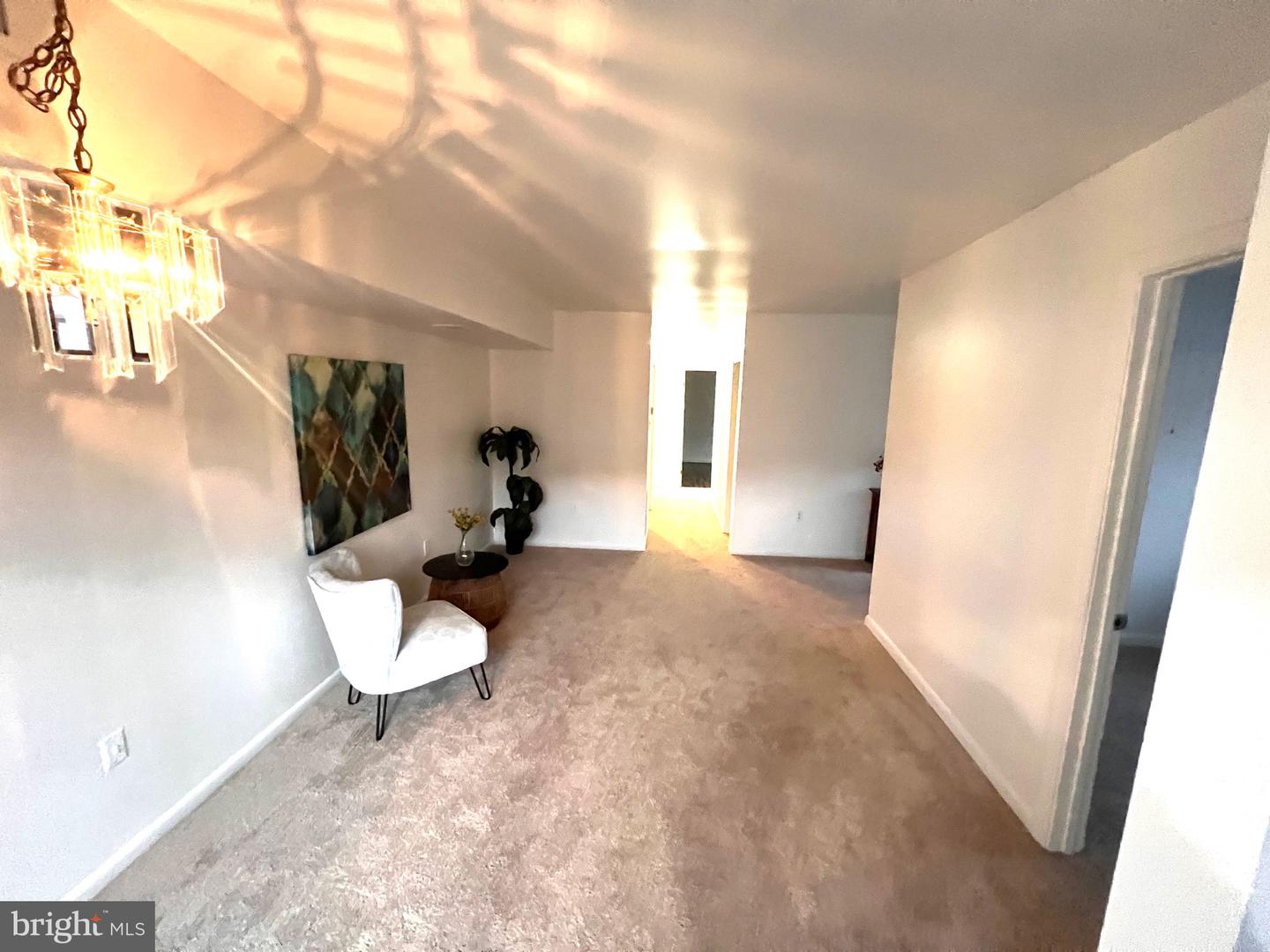 4129 MEADOWLAND CT, CHANTILLY, Virginia 20151, 3 Bedrooms Bedrooms, ,1 BathroomBathrooms,Residential,For sale,4129 MEADOWLAND CT,VAFX2284036 MLS # VAFX2284036