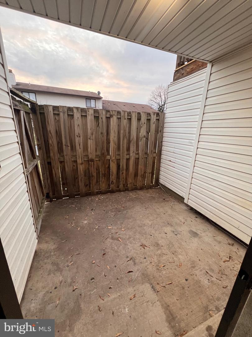 4129 MEADOWLAND CT, CHANTILLY, Virginia 20151, 3 Bedrooms Bedrooms, ,1 BathroomBathrooms,Residential,For sale,4129 MEADOWLAND CT,VAFX2284036 MLS # VAFX2284036