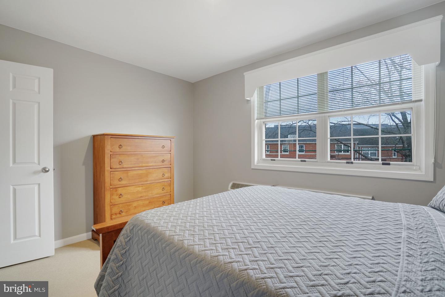 107 N GEORGE MASON DR N #4, ARLINGTON, Virginia 22203, 2 Bedrooms Bedrooms, ,1 BathroomBathrooms,Residential,For sale,107 N GEORGE MASON DR N #4,VAAR2067344 MLS # VAAR2067344 107 N GEORGE MASON DR N #4, ARLINGTON, Virginia 22203, 2 Bedrooms Bedrooms, ,1 BathroomBathrooms,Residential,For sale,107 N GEORGE MASON DR N #4,VAAR2067344 MLS # VAAR2067344