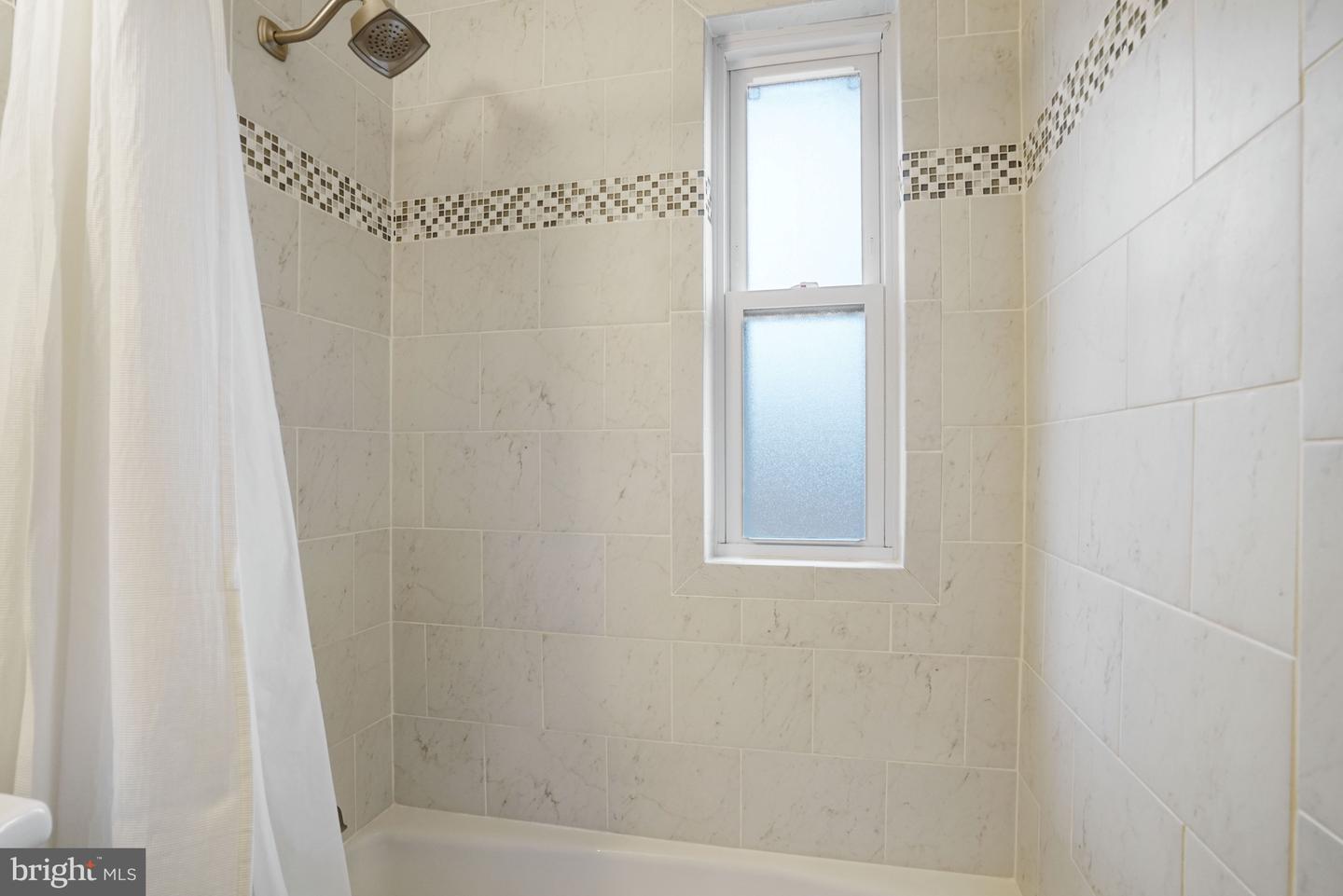 107 N GEORGE MASON DR N #4, ARLINGTON, Virginia 22203, 2 Bedrooms Bedrooms, ,1 BathroomBathrooms,Residential,For sale,107 N GEORGE MASON DR N #4,VAAR2067344 MLS # VAAR2067344 107 N GEORGE MASON DR N #4, ARLINGTON, Virginia 22203, 2 Bedrooms Bedrooms, ,1 BathroomBathrooms,Residential,For sale,107 N GEORGE MASON DR N #4,VAAR2067344 MLS # VAAR2067344