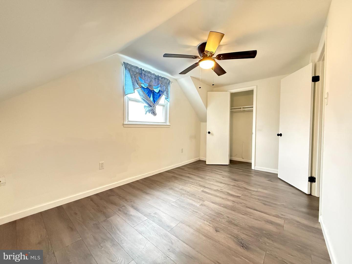 15205 MICHIGAN RD, WOODBRIDGE, Virginia 22191, 5 Bedrooms Bedrooms, 8 Rooms Rooms,3 BathroomsBathrooms,Residential,For sale,15205 MICHIGAN RD,VAPW2109958 MLS # VAPW2109958