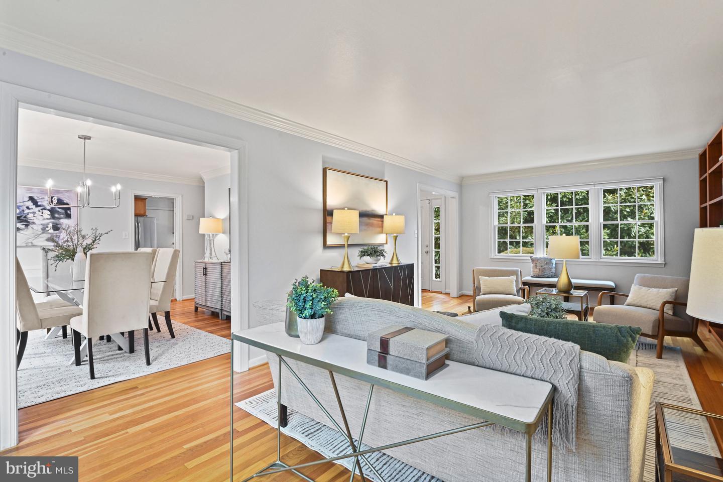 7801 BIRNAM WOOD DR, MCLEAN, Virginia 22102, 4 Bedrooms Bedrooms, ,3 BathroomsBathrooms,Residential,For sale,7801 BIRNAM WOOD DR,VAFX2284266 MLS # VAFX2284266