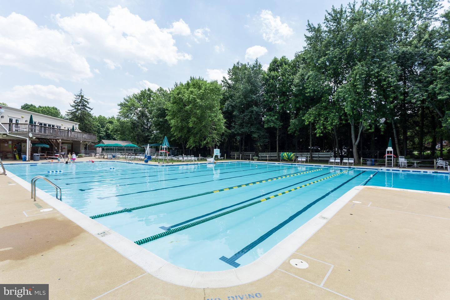 7801 BIRNAM WOOD DR, MCLEAN, Virginia 22102, 4 Bedrooms Bedrooms, ,3 BathroomsBathrooms,Residential,For sale,7801 BIRNAM WOOD DR,VAFX2284266 MLS # VAFX2284266