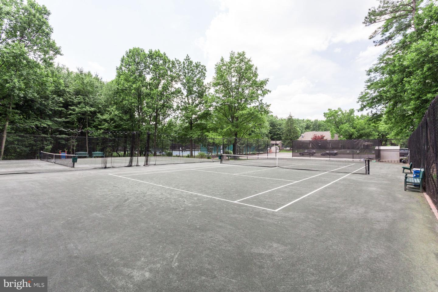 7801 BIRNAM WOOD DR, MCLEAN, Virginia 22102, 4 Bedrooms Bedrooms, ,3 BathroomsBathrooms,Residential,For sale,7801 BIRNAM WOOD DR,VAFX2284266 MLS # VAFX2284266