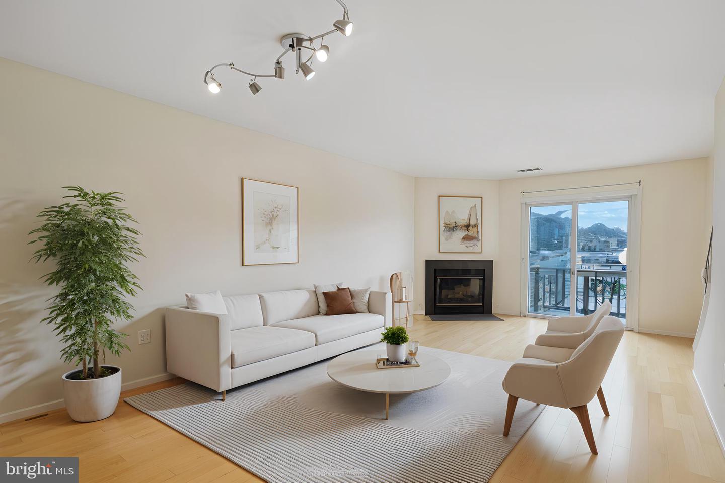 3858 9TH RD S, ARLINGTON, Virginia 22204, 2 Bedrooms Bedrooms, ,2 BathroomsBathrooms,Residential,For sale,3858 9TH RD S,VAAR2067364 MLS # VAAR2067364 3858 9TH RD S, ARLINGTON, Virginia 22204, 2 Bedrooms Bedrooms, ,2 BathroomsBathrooms,Residential,For sale,3858 9TH RD S,VAAR2067364 MLS # VAAR2067364