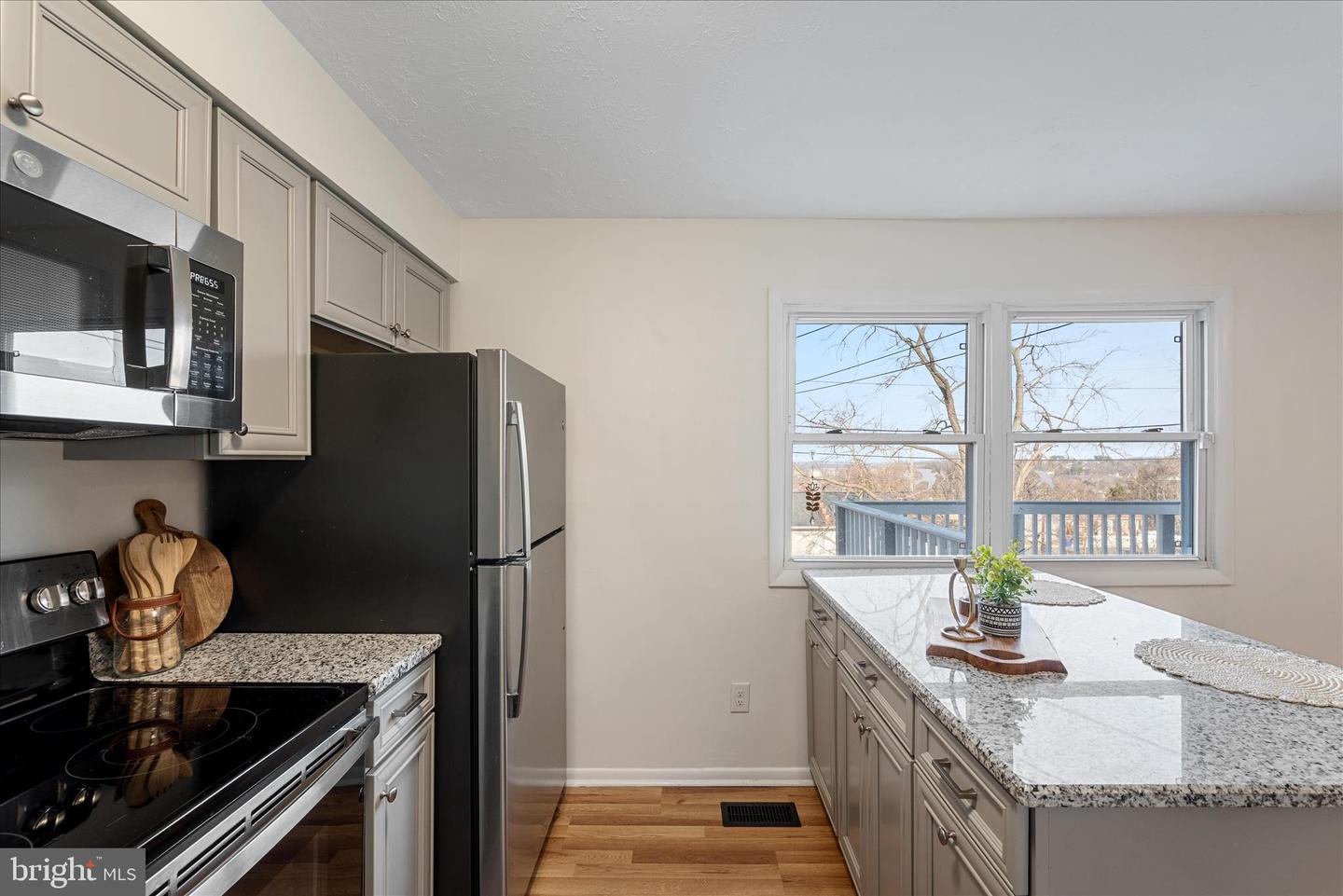 136 SCOTT ST, FRONT ROYAL, Virginia 22630, 3 Bedrooms Bedrooms, ,1 BathroomBathrooms,Residential,For sale,136 SCOTT ST,VAWR2013050 MLS # VAWR2013050