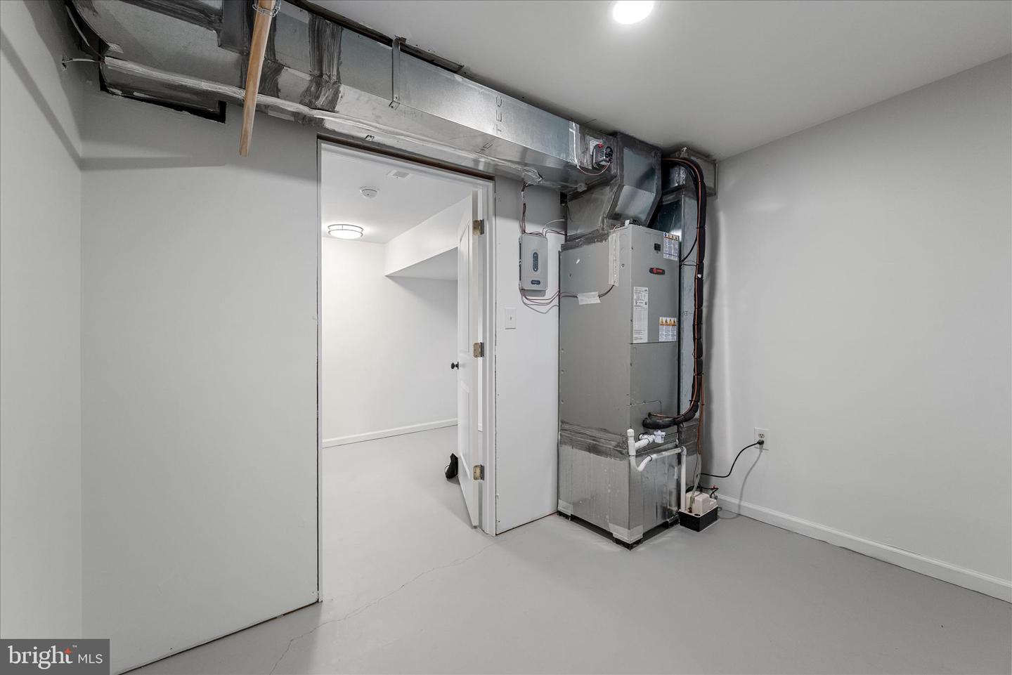 136 SCOTT ST, FRONT ROYAL, Virginia 22630, 3 Bedrooms Bedrooms, ,1 BathroomBathrooms,Residential,For sale,136 SCOTT ST,VAWR2013050 MLS # VAWR2013050