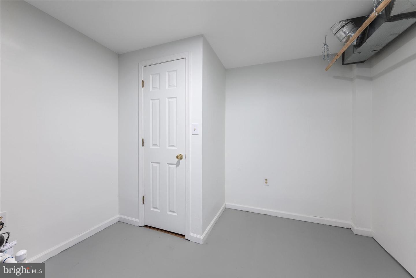 136 SCOTT ST, FRONT ROYAL, Virginia 22630, 3 Bedrooms Bedrooms, ,1 BathroomBathrooms,Residential,For sale,136 SCOTT ST,VAWR2013050 MLS # VAWR2013050