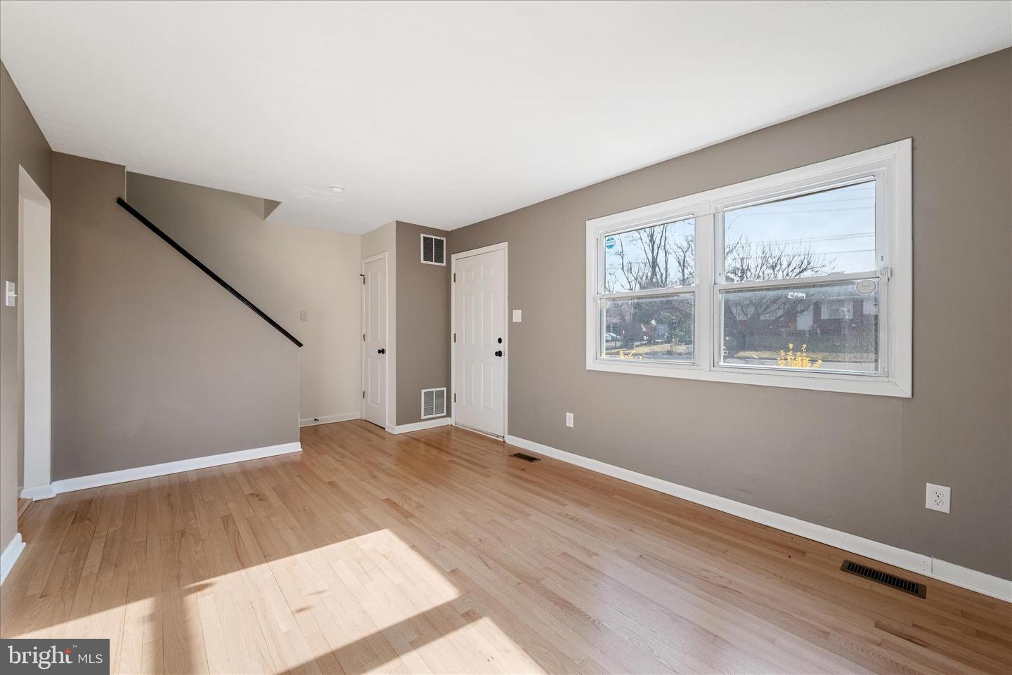 136 SCOTT ST, FRONT ROYAL, Virginia 22630, 3 Bedrooms Bedrooms, ,1 BathroomBathrooms,Residential,For sale,136 SCOTT ST,VAWR2013050 MLS # VAWR2013050