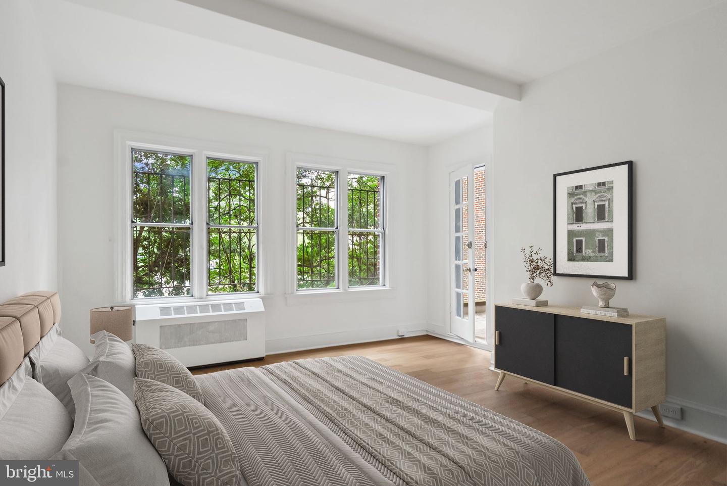 4000 CATHEDRAL AVE NW #6B, WASHINGTON, District Of Columbia 20016, 2 Bedrooms Bedrooms, ,1 BathroomBathrooms,Residential,For sale,4000 CATHEDRAL AVE NW #6B,DCDC2240008 MLS # DCDC2240008