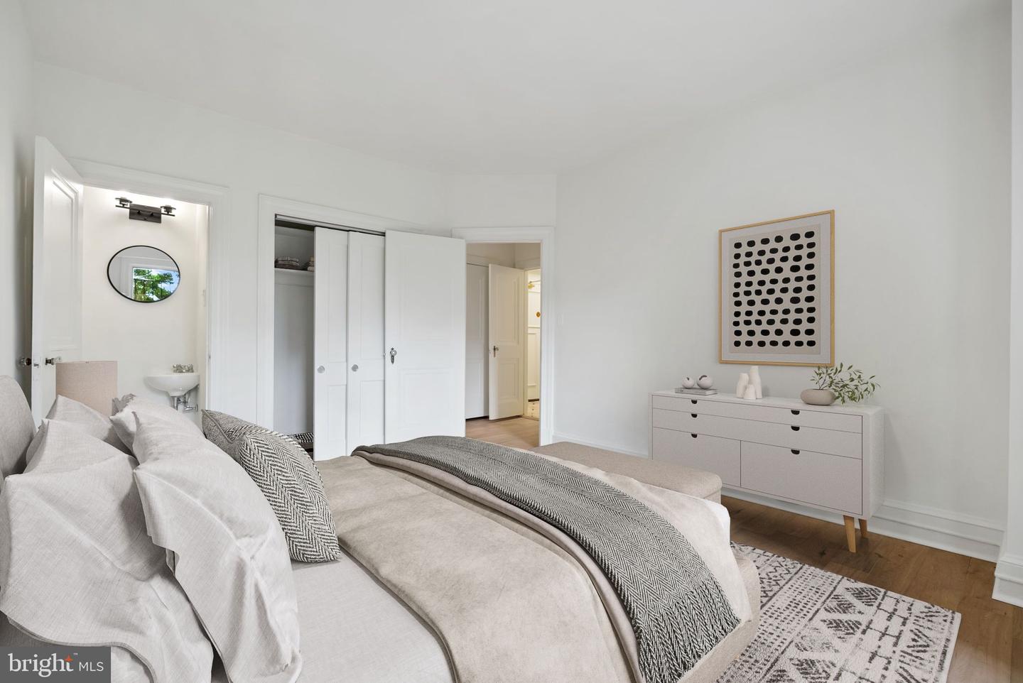 4000 CATHEDRAL AVE NW #6B, WASHINGTON, District Of Columbia 20016, 2 Bedrooms Bedrooms, ,1 BathroomBathrooms,Residential,For sale,4000 CATHEDRAL AVE NW #6B,DCDC2240008 MLS # DCDC2240008