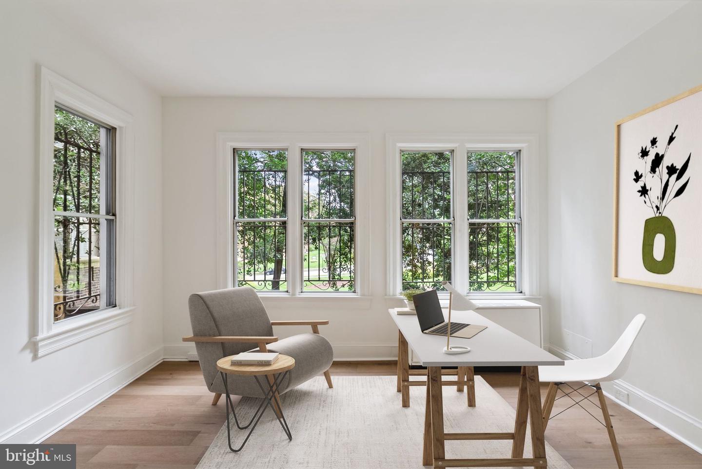 4000 CATHEDRAL AVE NW #6B, WASHINGTON, District Of Columbia 20016, 2 Bedrooms Bedrooms, ,1 BathroomBathrooms,Residential,For sale,4000 CATHEDRAL AVE NW #6B,DCDC2240008 MLS # DCDC2240008