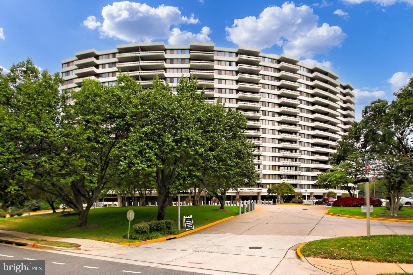 6301 STEVENSON AVE #914, ALEXANDRIA, Virginia 22304, 1 Bedroom Bedrooms, ,1 BathroomBathrooms,Residential,For sale,6301 STEVENSON AVE #914,VAAX2052910 MLS # VAAX2052910 6301 STEVENSON AVE #914, ALEXANDRIA, Virginia 22304, 1 Bedroom Bedrooms, ,1 BathroomBathrooms,Residential,For sale,6301 STEVENSON AVE #914,VAAX2052910 MLS # VAAX2052910