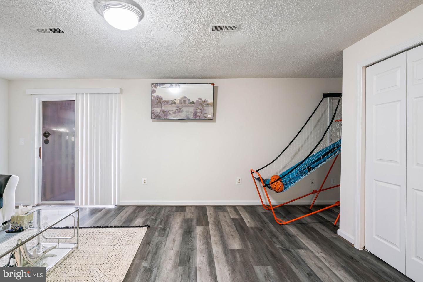 407 KINGS CREST DR, STAFFORD, Virginia 22554, 3 Bedrooms Bedrooms, ,3 BathroomsBathrooms,Residential,For sale,407 KINGS CREST DR,VAST2045034 MLS # VAST2045034