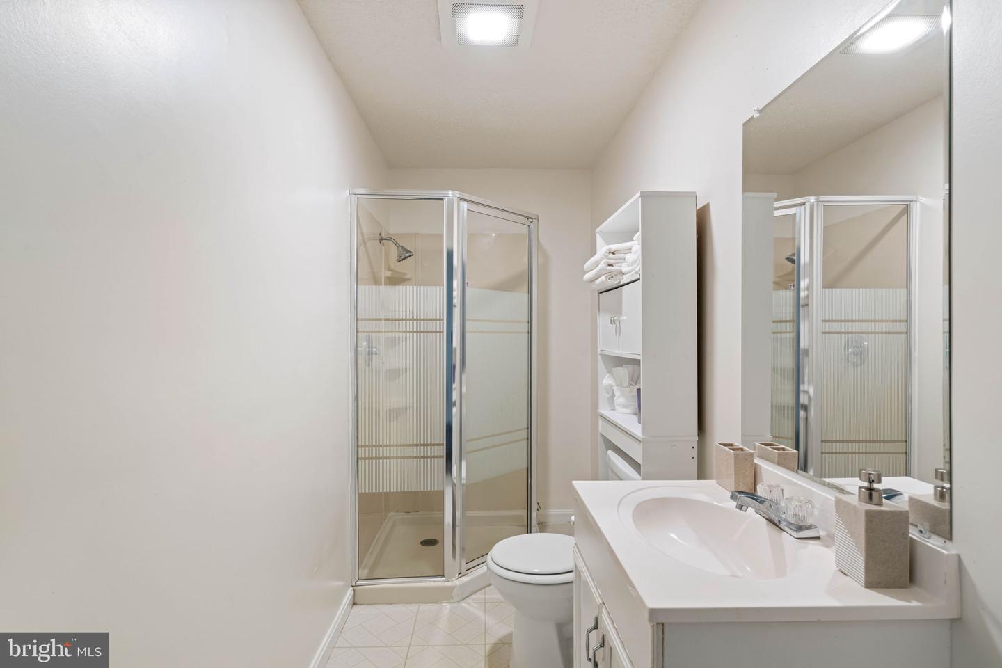 407 KINGS CREST DR, STAFFORD, Virginia 22554, 3 Bedrooms Bedrooms, ,3 BathroomsBathrooms,Residential,For sale,407 KINGS CREST DR,VAST2045034 MLS # VAST2045034