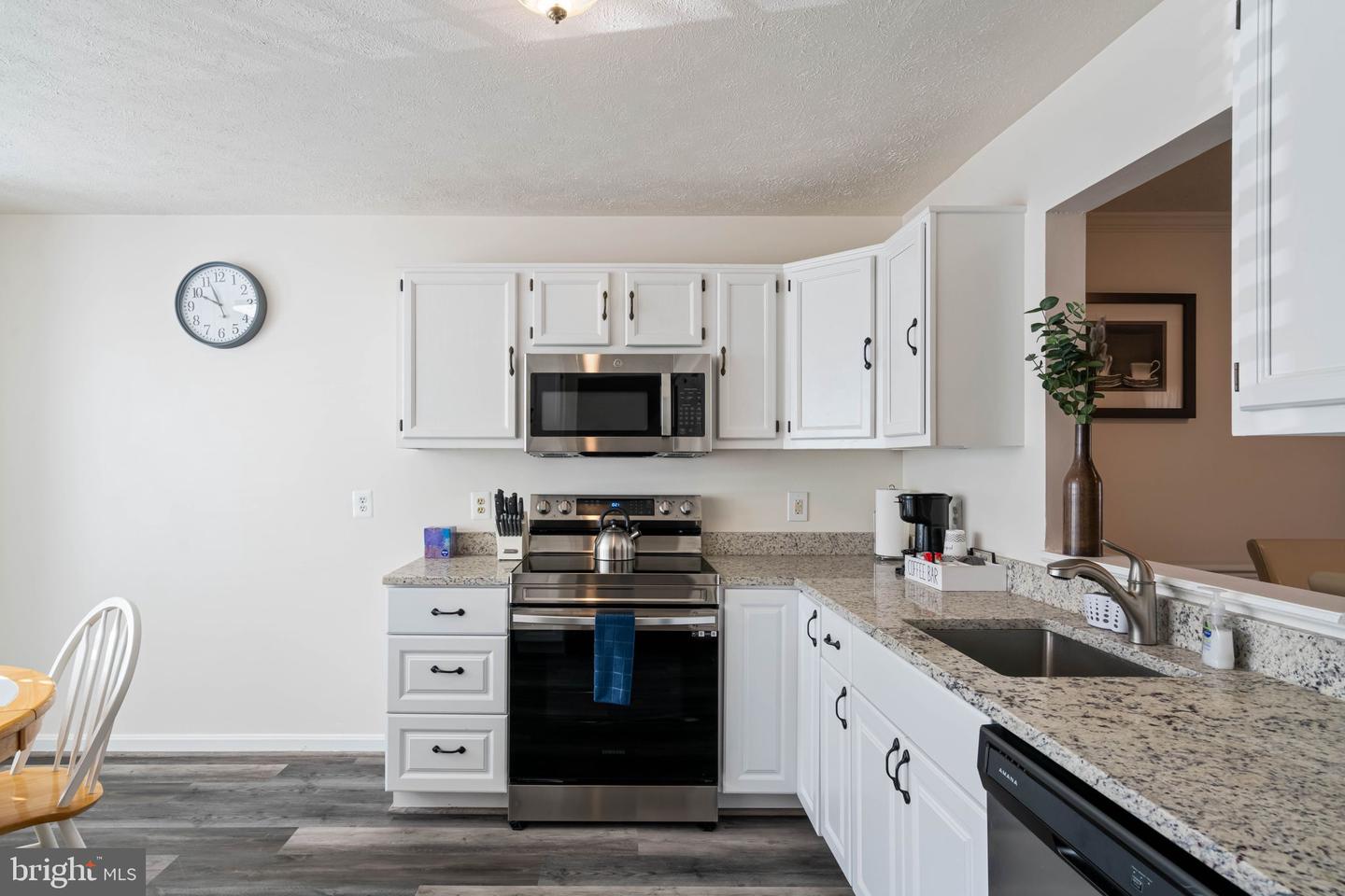 407 KINGS CREST DR, STAFFORD, Virginia 22554, 3 Bedrooms Bedrooms, ,3 BathroomsBathrooms,Residential,For sale,407 KINGS CREST DR,VAST2045034 MLS # VAST2045034