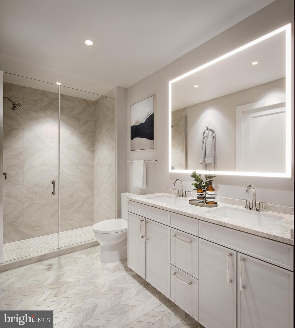 811 N COLUMBUS ST #506, ALEXANDRIA, Virginia 22314, 2 Bedrooms Bedrooms, ,2 BathroomsBathrooms,Residential,For sale,811 N COLUMBUS ST #506,VAAX2052914 MLS # VAAX2052914