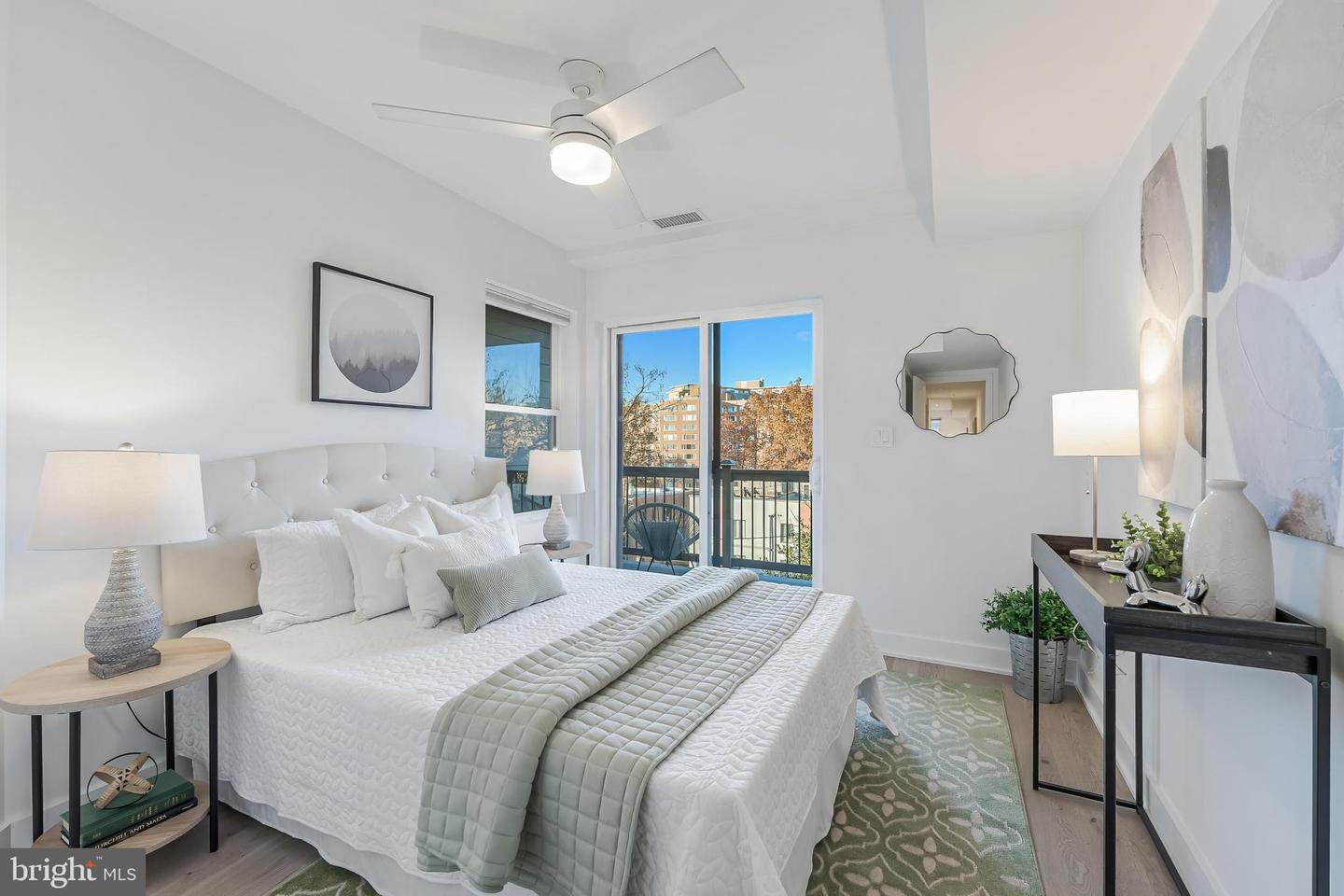 4017 DAVIS PL NW #6, WASHINGTON, District Of Columbia 20007, 2 Bedrooms Bedrooms, ,1 BathroomBathrooms,Residential,For sale,4017 DAVIS PL NW #6,DCDC2240072 MLS # DCDC2240072