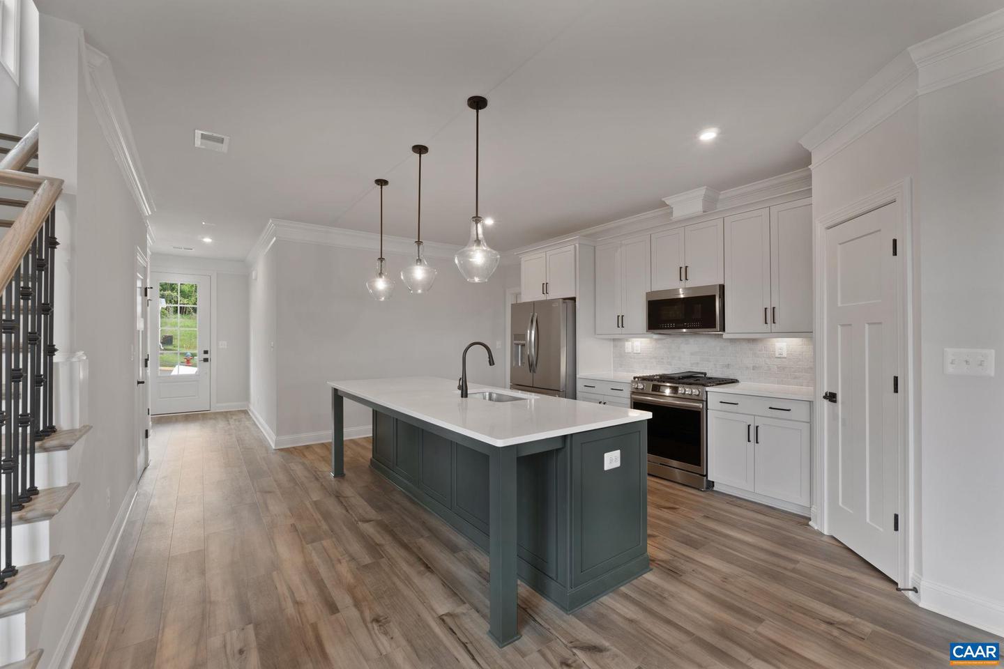 81 SPRINGDALE RD, WAYNESBORO, Virginia 22980, 3 Bedrooms Bedrooms, ,2 BathroomsBathrooms,Residential,For sale,81 SPRINGDALE RD,672224 MLS # 672224