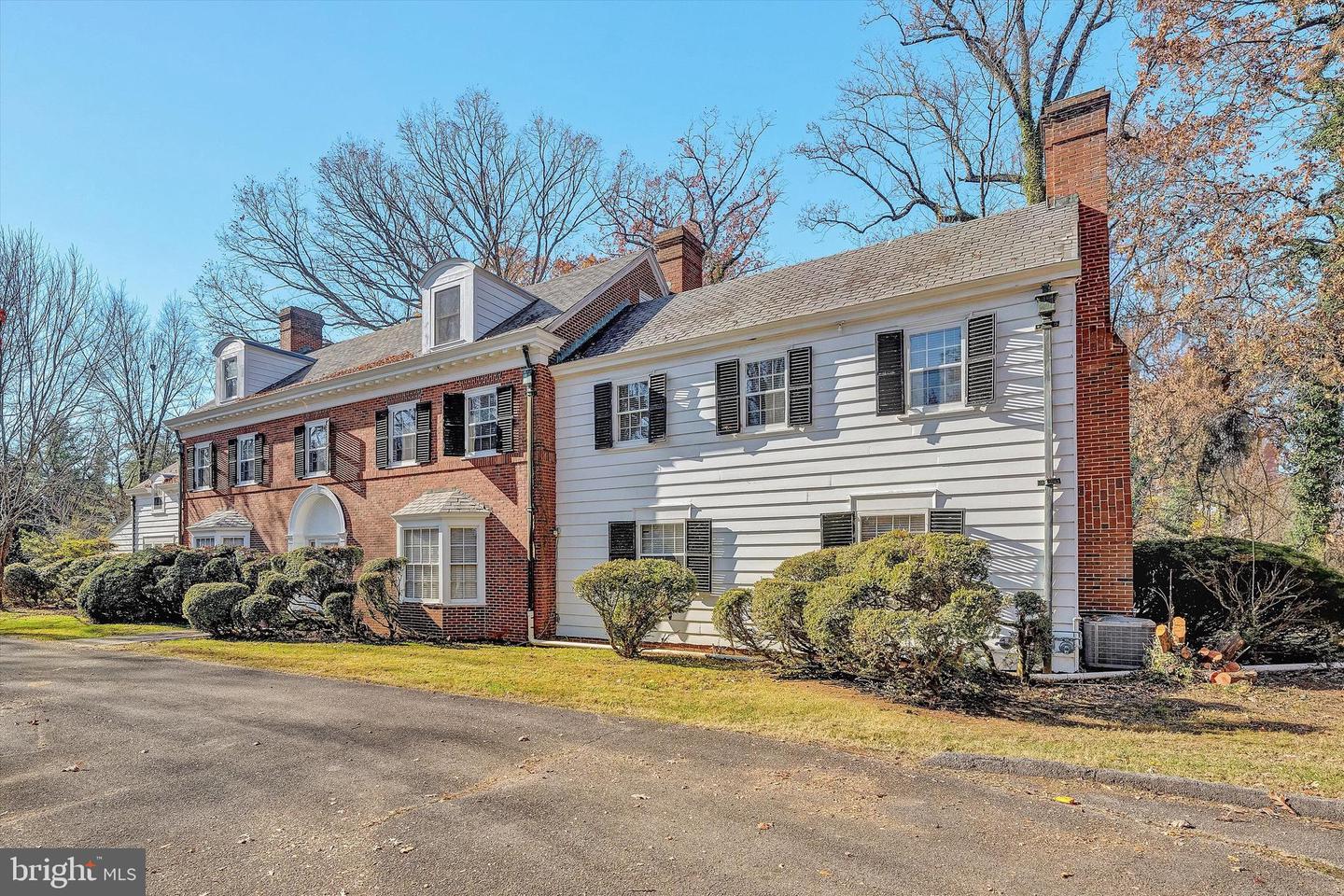 934 COMMANDER DR, ROANOKE, Virginia 24019, 6 Bedrooms Bedrooms, 30 Rooms Rooms,7 BathroomsBathrooms,Residential,For sale,934 COMMANDER DR,VARK2000056 MLS # VARK2000056 934 COMMANDER DR, ROANOKE, Virginia 24019, 6 Bedrooms Bedrooms, 30 Rooms Rooms,7 BathroomsBathrooms,Residential,For sale,934 COMMANDER DR,VARK2000056 MLS # VARK2000056