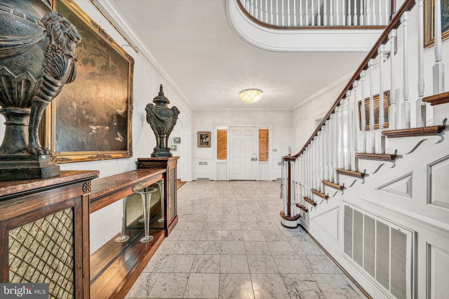 934 COMMANDER DR, ROANOKE, Virginia 24019, 6 Bedrooms Bedrooms, 30 Rooms Rooms,7 BathroomsBathrooms,Residential,For sale,934 COMMANDER DR,VARK2000056 MLS # VARK2000056 934 COMMANDER DR, ROANOKE, Virginia 24019, 6 Bedrooms Bedrooms, 30 Rooms Rooms,7 BathroomsBathrooms,Residential,For sale,934 COMMANDER DR,VARK2000056 MLS # VARK2000056