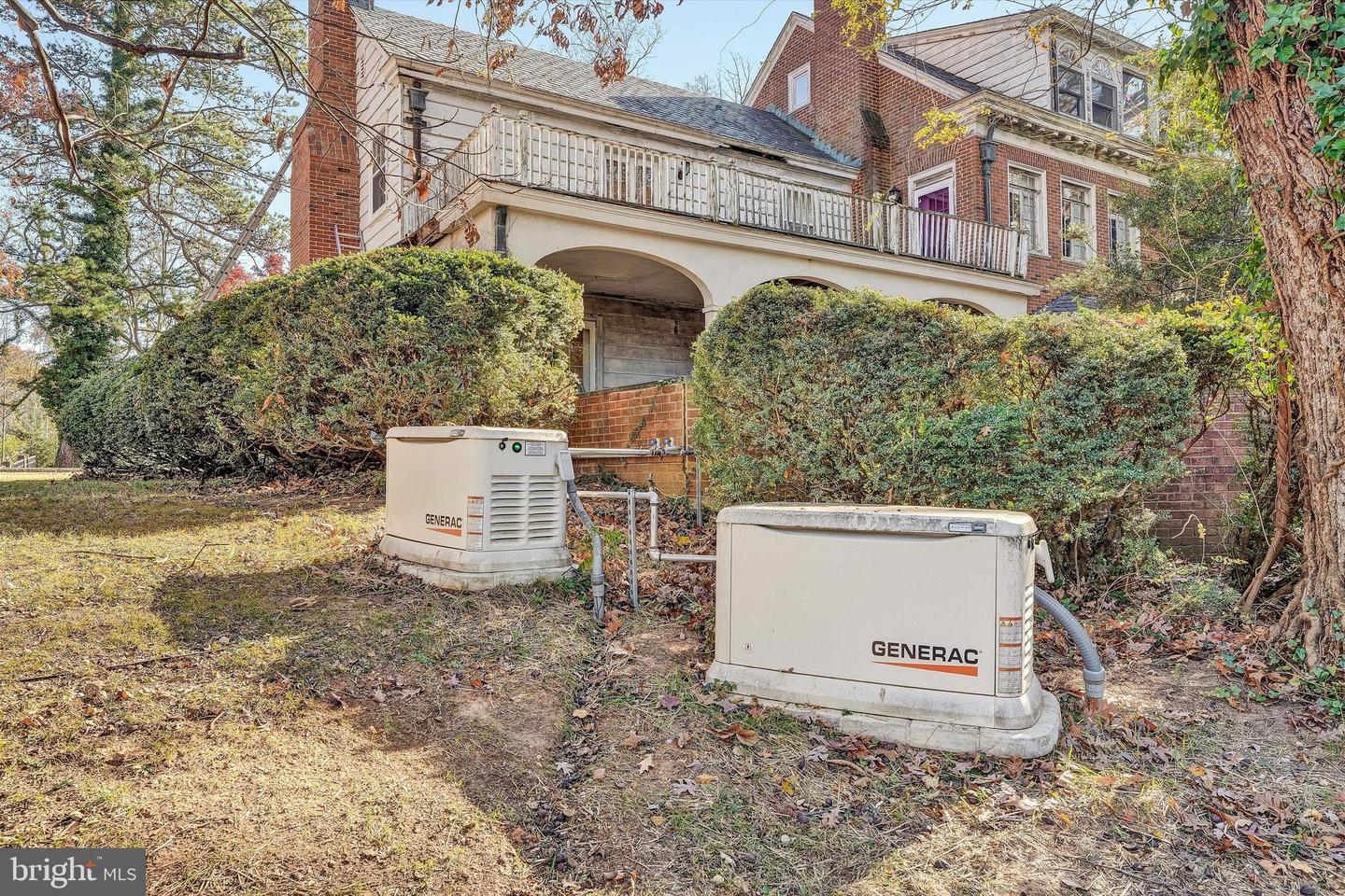 934 COMMANDER DR, ROANOKE, Virginia 24019, 6 Bedrooms Bedrooms, 30 Rooms Rooms,7 BathroomsBathrooms,Residential,For sale,934 COMMANDER DR,VARK2000056 MLS # VARK2000056 934 COMMANDER DR, ROANOKE, Virginia 24019, 6 Bedrooms Bedrooms, 30 Rooms Rooms,7 BathroomsBathrooms,Residential,For sale,934 COMMANDER DR,VARK2000056 MLS # VARK2000056