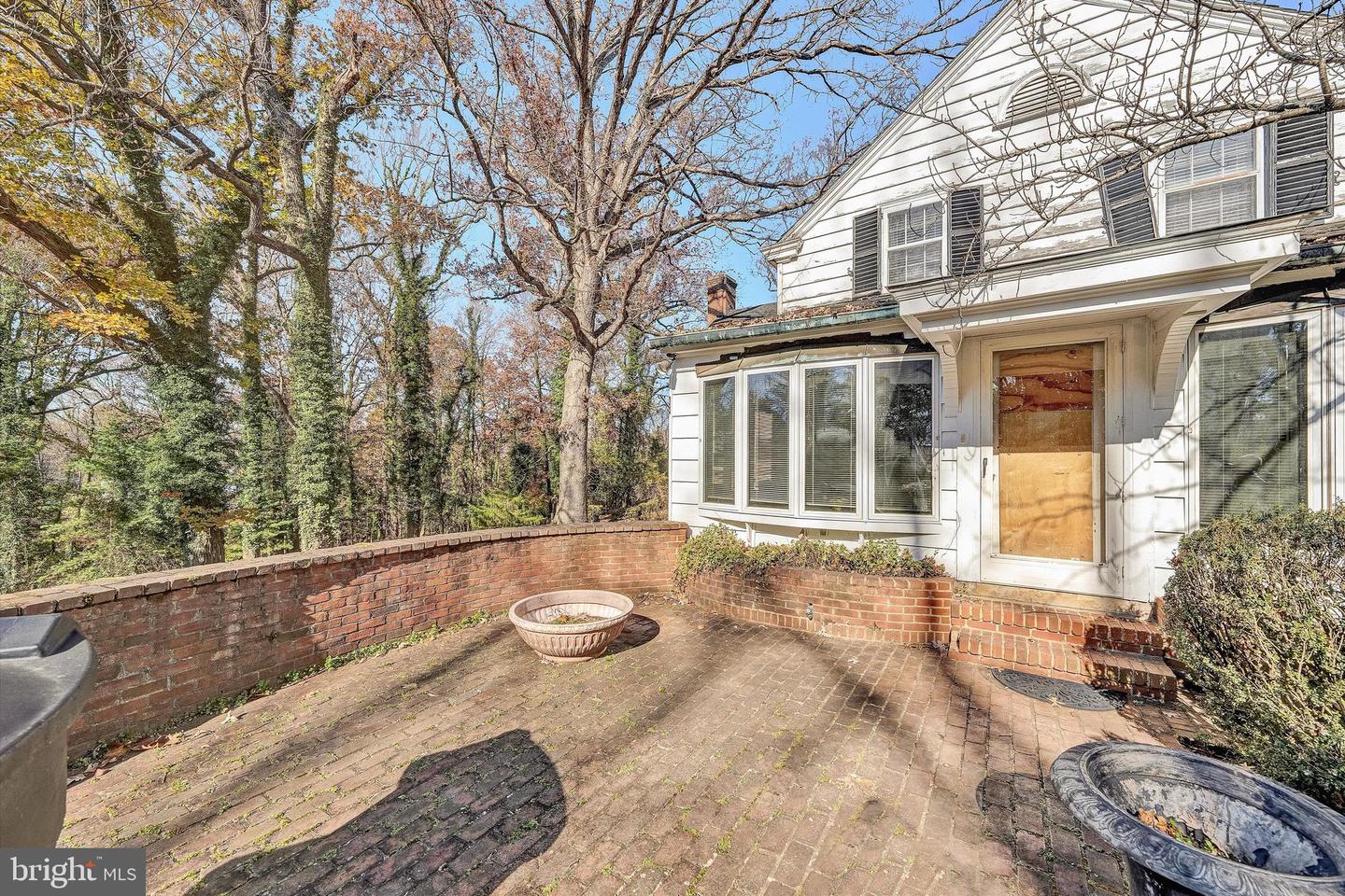 934 COMMANDER DR, ROANOKE, Virginia 24019, 6 Bedrooms Bedrooms, 30 Rooms Rooms,7 BathroomsBathrooms,Residential,For sale,934 COMMANDER DR,VARK2000056 MLS # VARK2000056 934 COMMANDER DR, ROANOKE, Virginia 24019, 6 Bedrooms Bedrooms, 30 Rooms Rooms,7 BathroomsBathrooms,Residential,For sale,934 COMMANDER DR,VARK2000056 MLS # VARK2000056