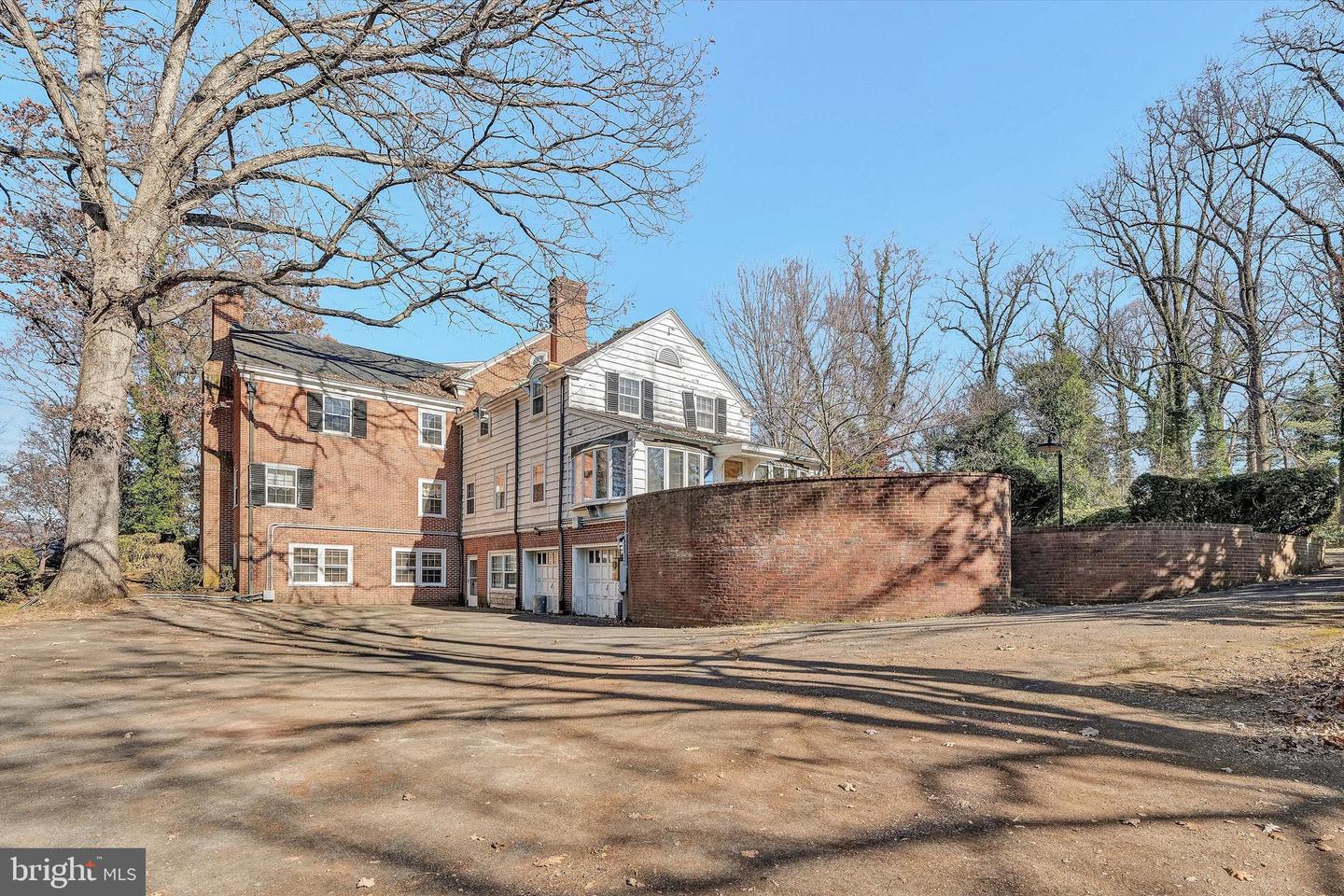 934 COMMANDER DR, ROANOKE, Virginia 24019, 6 Bedrooms Bedrooms, 30 Rooms Rooms,7 BathroomsBathrooms,Residential,For sale,934 COMMANDER DR,VARK2000056 MLS # VARK2000056 934 COMMANDER DR, ROANOKE, Virginia 24019, 6 Bedrooms Bedrooms, 30 Rooms Rooms,7 BathroomsBathrooms,Residential,For sale,934 COMMANDER DR,VARK2000056 MLS # VARK2000056