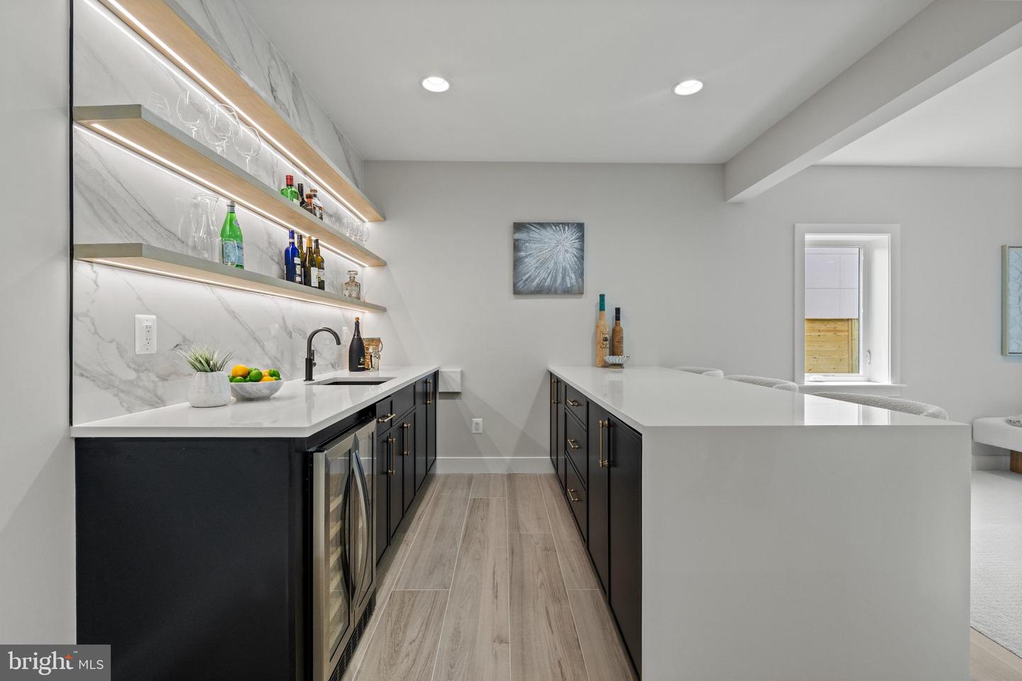 6511 IVY HILL DR, MCLEAN, Virginia 22101, 7 Bedrooms Bedrooms, 14 Rooms Rooms,6 BathroomsBathrooms,Residential,For sale,6511 IVY HILL DR,VAFX2284498 MLS # VAFX2284498 6511 IVY HILL DR, MCLEAN, Virginia 22101, 7 Bedrooms Bedrooms, 14 Rooms Rooms,6 BathroomsBathrooms,Residential,For sale,6511 IVY HILL DR,VAFX2284498 MLS # VAFX2284498