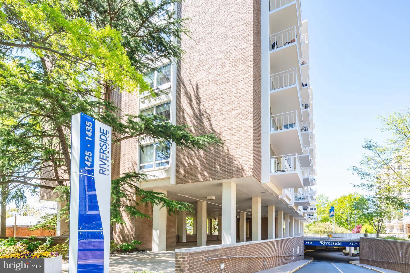 1425 4TH ST SW #A502, WASHINGTON, District Of Columbia 20024, ,1 BathroomBathrooms,Residential,For sale,1425 4TH ST SW #A502,DCDC2240102 MLS # DCDC2240102 1425 4TH ST SW #A502, WASHINGTON, District Of Columbia 20024, ,1 BathroomBathrooms,Residential,For sale,1425 4TH ST SW #A502,DCDC2240102 MLS # DCDC2240102