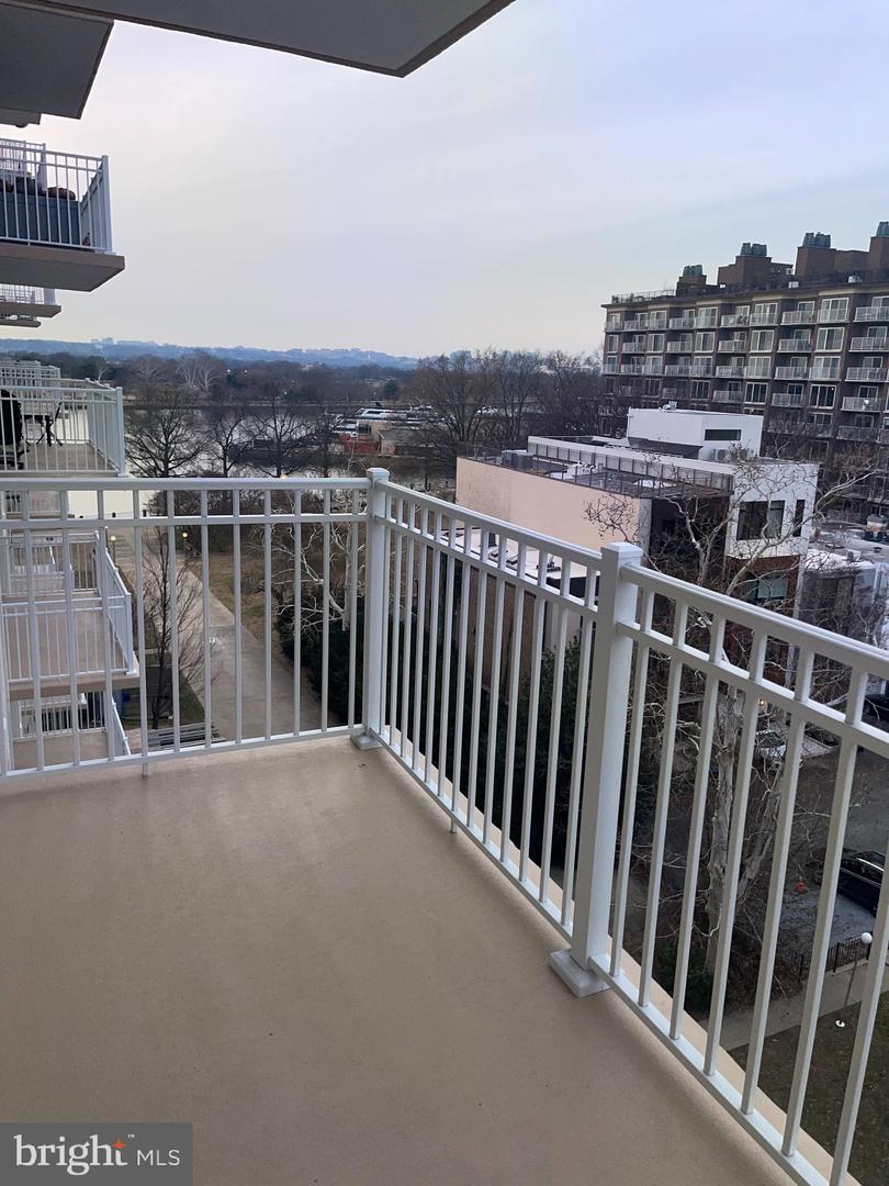 1425 4TH ST SW #A502, WASHINGTON, District Of Columbia 20024, ,1 BathroomBathrooms,Residential,For sale,1425 4TH ST SW #A502,DCDC2240102 MLS # DCDC2240102 1425 4TH ST SW #A502, WASHINGTON, District Of Columbia 20024, ,1 BathroomBathrooms,Residential,For sale,1425 4TH ST SW #A502,DCDC2240102 MLS # DCDC2240102