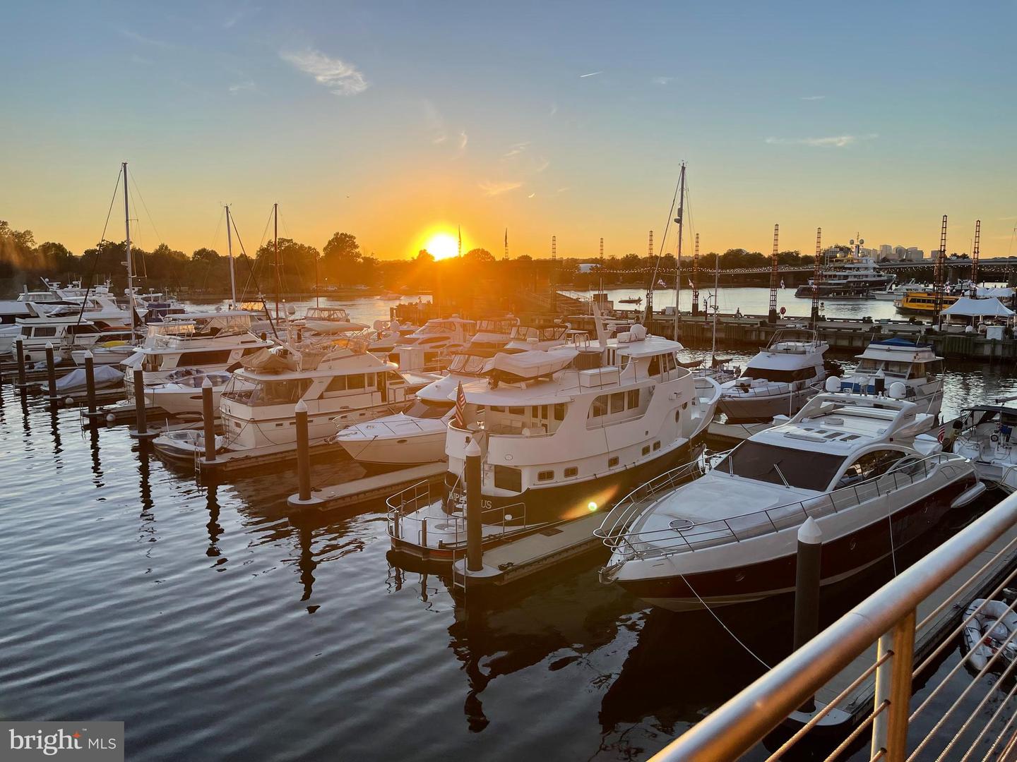 1425 4TH ST SW #A502, WASHINGTON, District Of Columbia 20024, ,1 BathroomBathrooms,Residential,For sale,1425 4TH ST SW #A502,DCDC2240102 MLS # DCDC2240102 1425 4TH ST SW #A502, WASHINGTON, District Of Columbia 20024, ,1 BathroomBathrooms,Residential,For sale,1425 4TH ST SW #A502,DCDC2240102 MLS # DCDC2240102