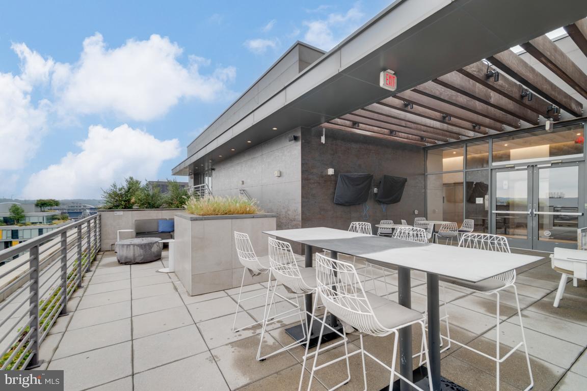 1211 VAN ST SE #806, WASHINGTON, District Of Columbia 20003, 2 Bedrooms Bedrooms, ,2 BathroomsBathrooms,Residential,For sale,1211 VAN ST SE #806,DCDC2240108 MLS # DCDC2240108