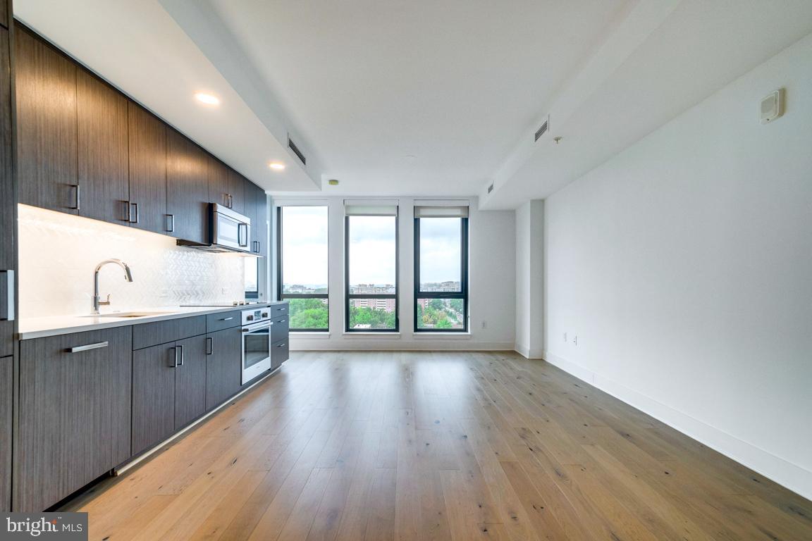 1211 VAN ST SE #806, WASHINGTON, District Of Columbia 20003, 2 Bedrooms Bedrooms, ,2 BathroomsBathrooms,Residential,For sale,1211 VAN ST SE #806,DCDC2240108 MLS # DCDC2240108