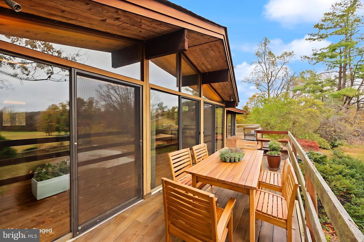 7099 GLEN CURTISS LN, WARRENTON, Virginia 20187, 4 Bedrooms Bedrooms, ,3 BathroomsBathrooms,Residential,For sale,7099 GLEN CURTISS LN,VAFQ2020058 MLS # VAFQ2020058 7099 GLEN CURTISS LN, WARRENTON, Virginia 20187, 4 Bedrooms Bedrooms, ,3 BathroomsBathrooms,Residential,For sale,7099 GLEN CURTISS LN,VAFQ2020058 MLS # VAFQ2020058