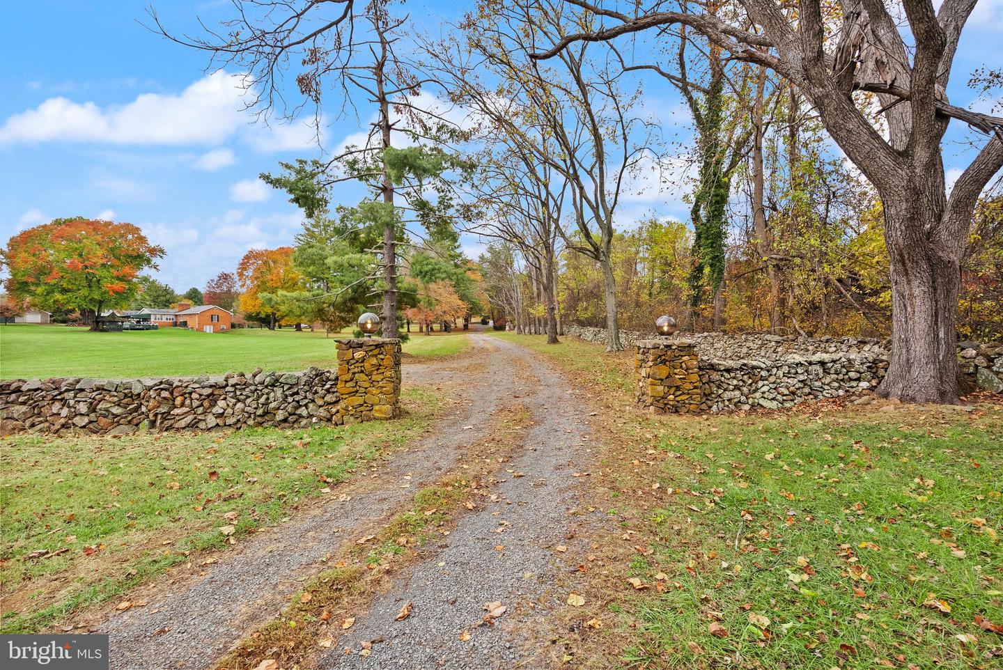 7099 GLEN CURTISS LN, WARRENTON, Virginia 20187, 4 Bedrooms Bedrooms, ,3 BathroomsBathrooms,Residential,For sale,7099 GLEN CURTISS LN,VAFQ2020058 MLS # VAFQ2020058 7099 GLEN CURTISS LN, WARRENTON, Virginia 20187, 4 Bedrooms Bedrooms, ,3 BathroomsBathrooms,Residential,For sale,7099 GLEN CURTISS LN,VAFQ2020058 MLS # VAFQ2020058