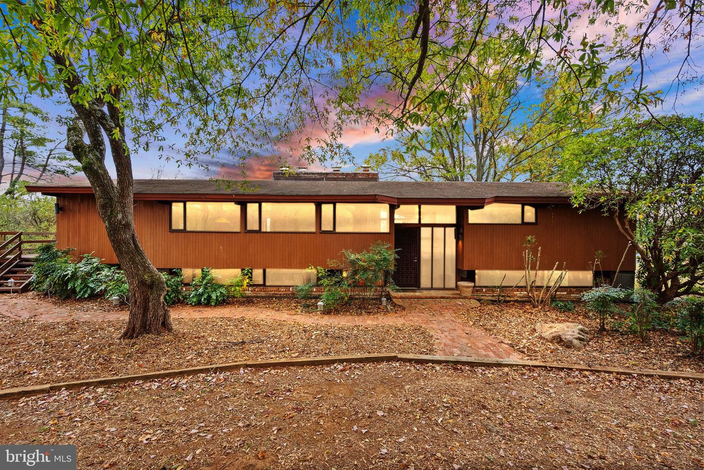 7099 GLEN CURTISS LN, WARRENTON, Virginia 20187, 4 Bedrooms Bedrooms, ,3 BathroomsBathrooms,Residential,For sale,7099 GLEN CURTISS LN,VAFQ2020058 MLS # VAFQ2020058 7099 GLEN CURTISS LN, WARRENTON, Virginia 20187, 4 Bedrooms Bedrooms, ,3 BathroomsBathrooms,Residential,For sale,7099 GLEN CURTISS LN,VAFQ2020058 MLS # VAFQ2020058