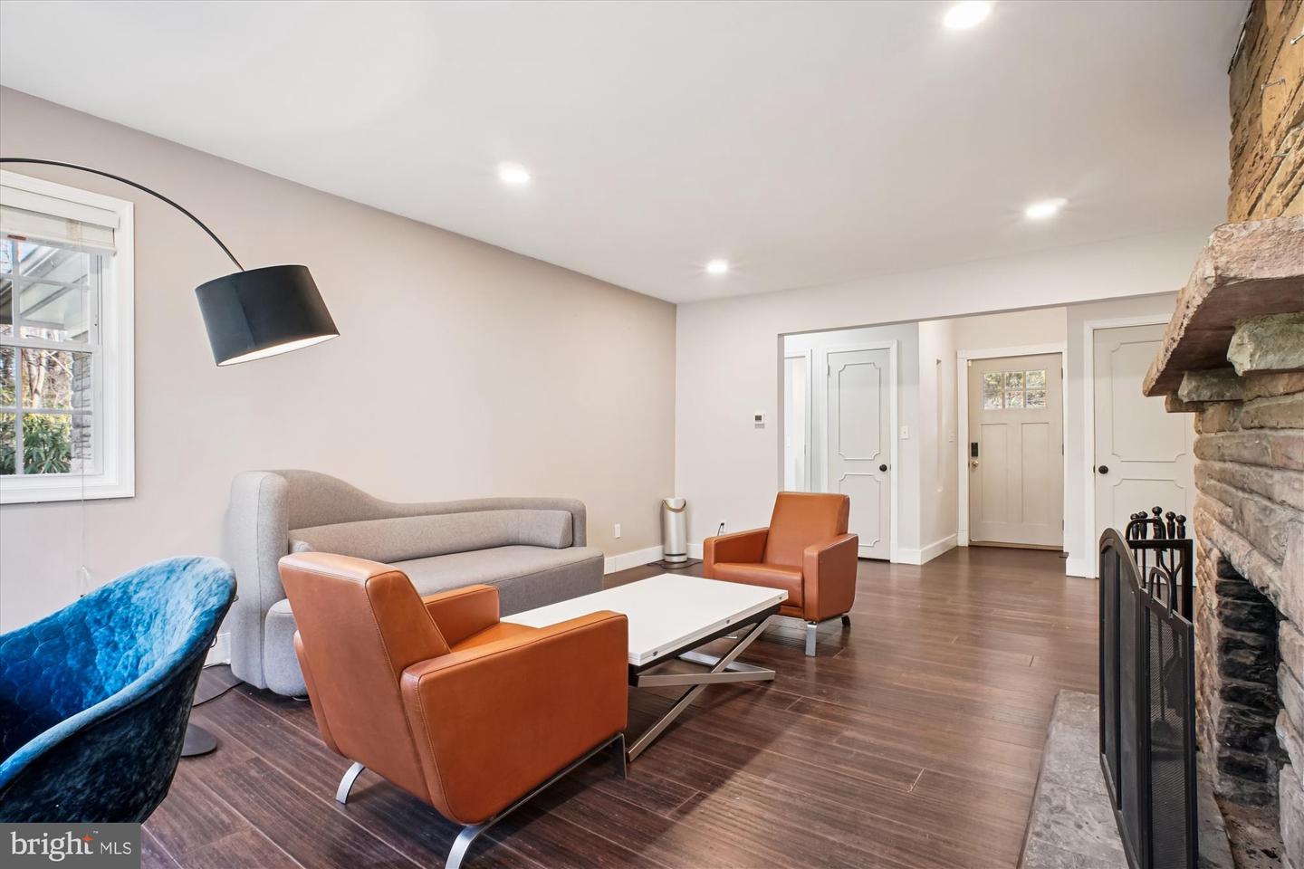 8112 ACCOTINK DR, ANNANDALE, Virginia 22003, 3 Bedrooms Bedrooms, ,2 BathroomsBathrooms,Residential,For sale,8112 ACCOTINK DR,VAFX2284528 MLS # VAFX2284528