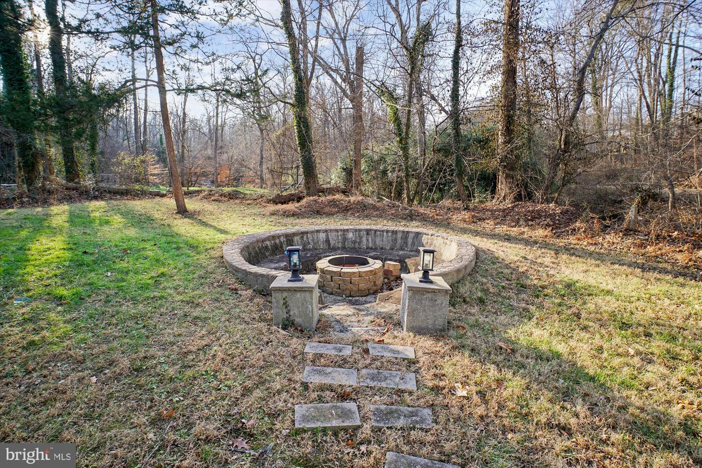 8112 ACCOTINK DR, ANNANDALE, Virginia 22003, 3 Bedrooms Bedrooms, ,2 BathroomsBathrooms,Residential,For sale,8112 ACCOTINK DR,VAFX2284528 MLS # VAFX2284528