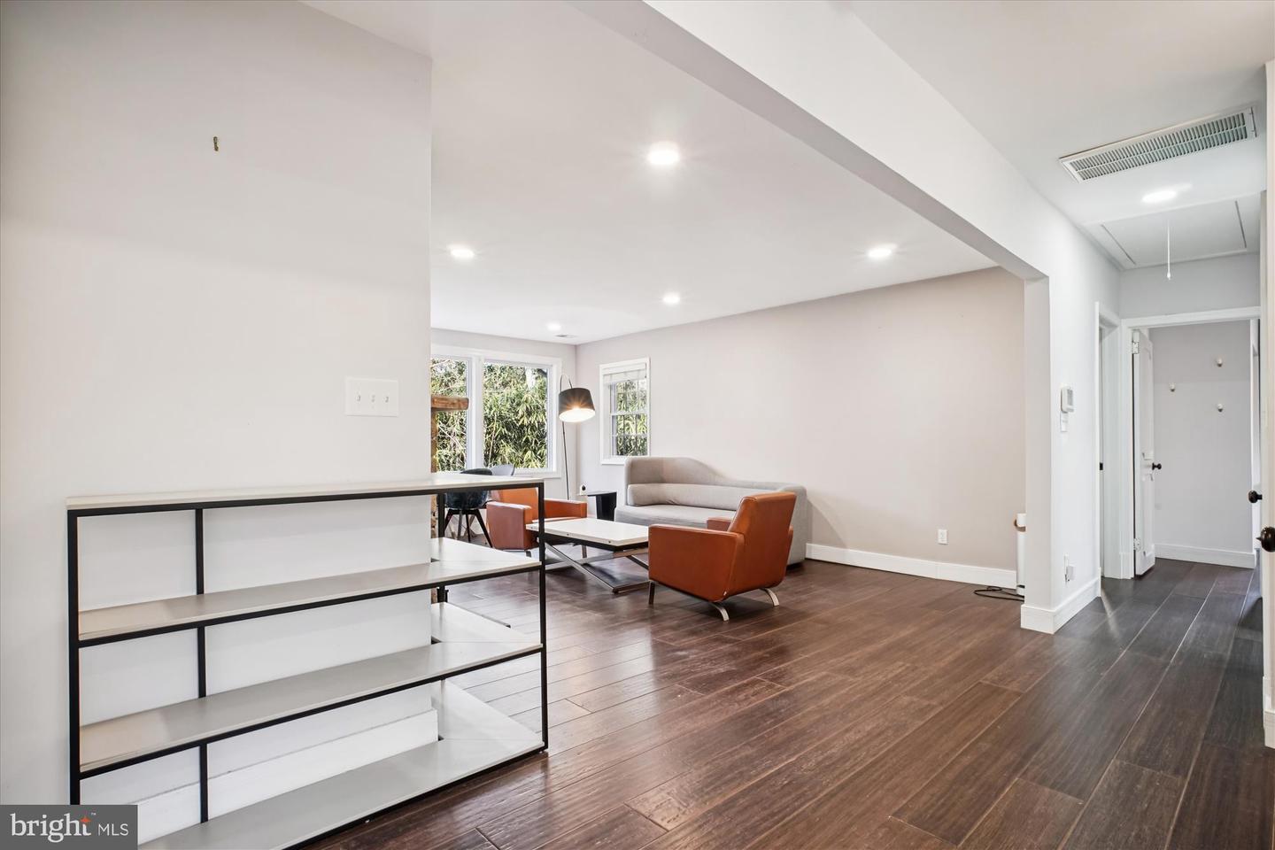 8112 ACCOTINK DR, ANNANDALE, Virginia 22003, 3 Bedrooms Bedrooms, ,2 BathroomsBathrooms,Residential,For sale,8112 ACCOTINK DR,VAFX2284528 MLS # VAFX2284528