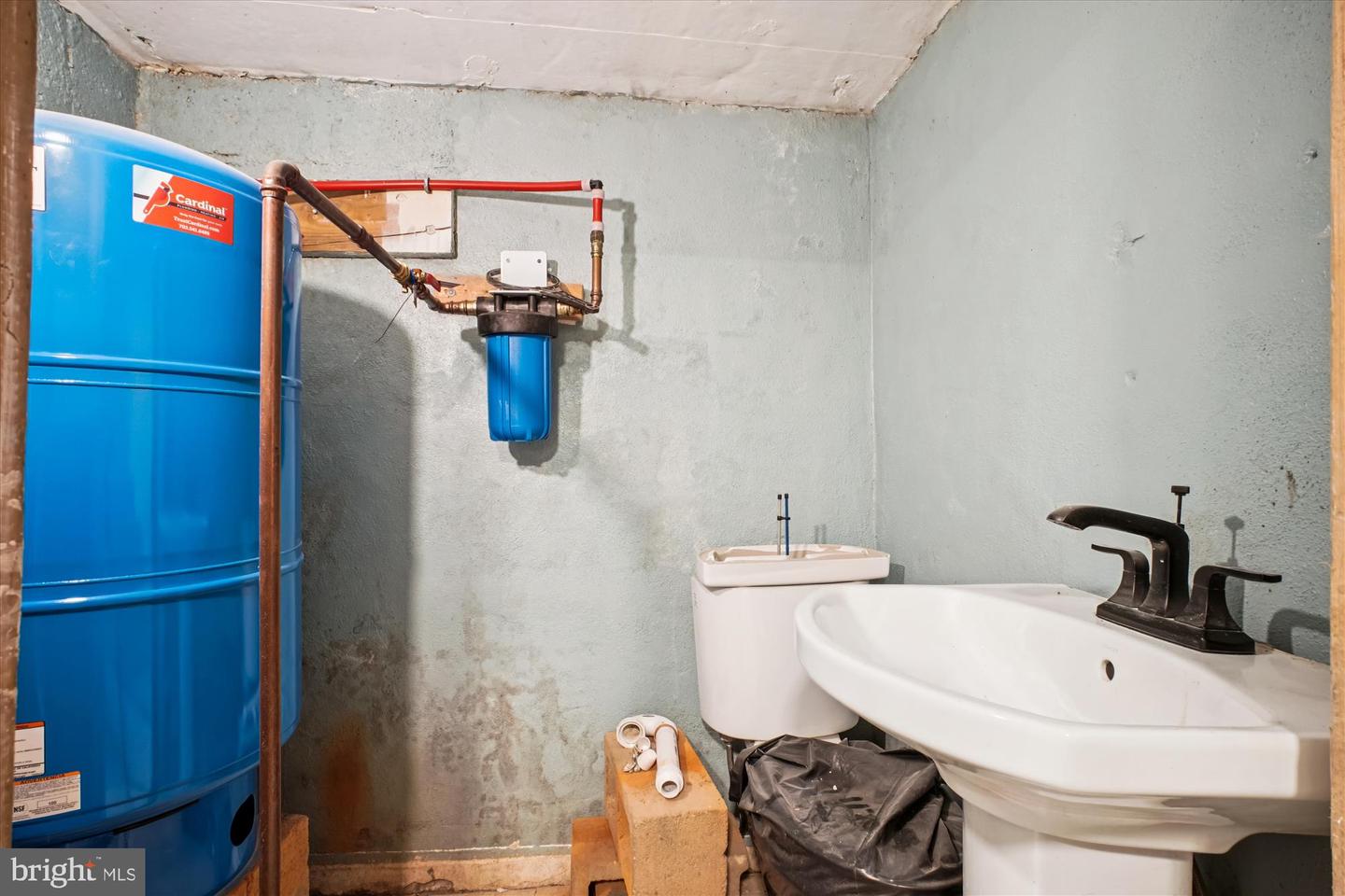 8112 ACCOTINK DR, ANNANDALE, Virginia 22003, 3 Bedrooms Bedrooms, ,2 BathroomsBathrooms,Residential,For sale,8112 ACCOTINK DR,VAFX2284528 MLS # VAFX2284528