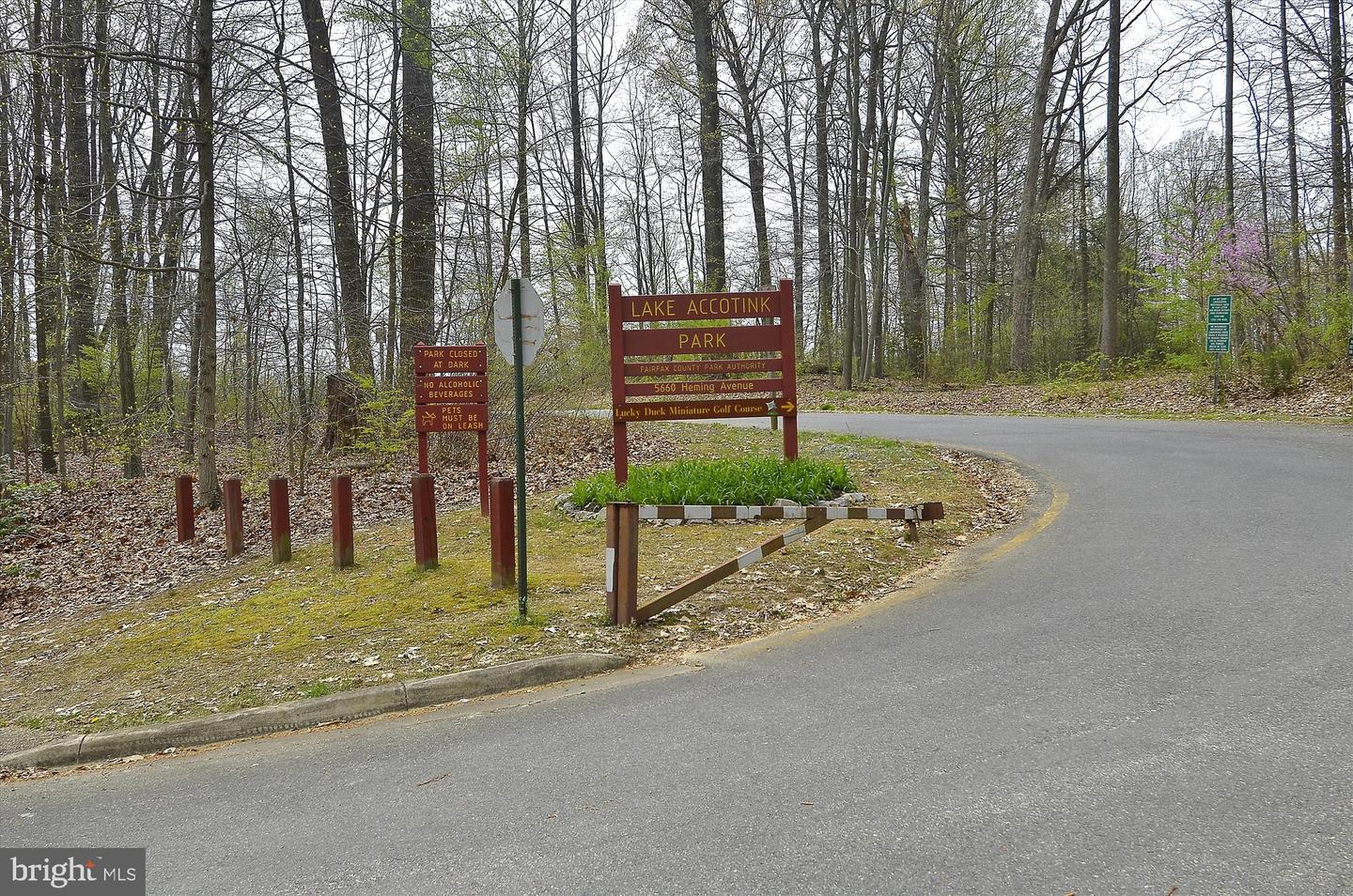 8112 ACCOTINK DR, ANNANDALE, Virginia 22003, 3 Bedrooms Bedrooms, ,2 BathroomsBathrooms,Residential,For sale,8112 ACCOTINK DR,VAFX2284528 MLS # VAFX2284528