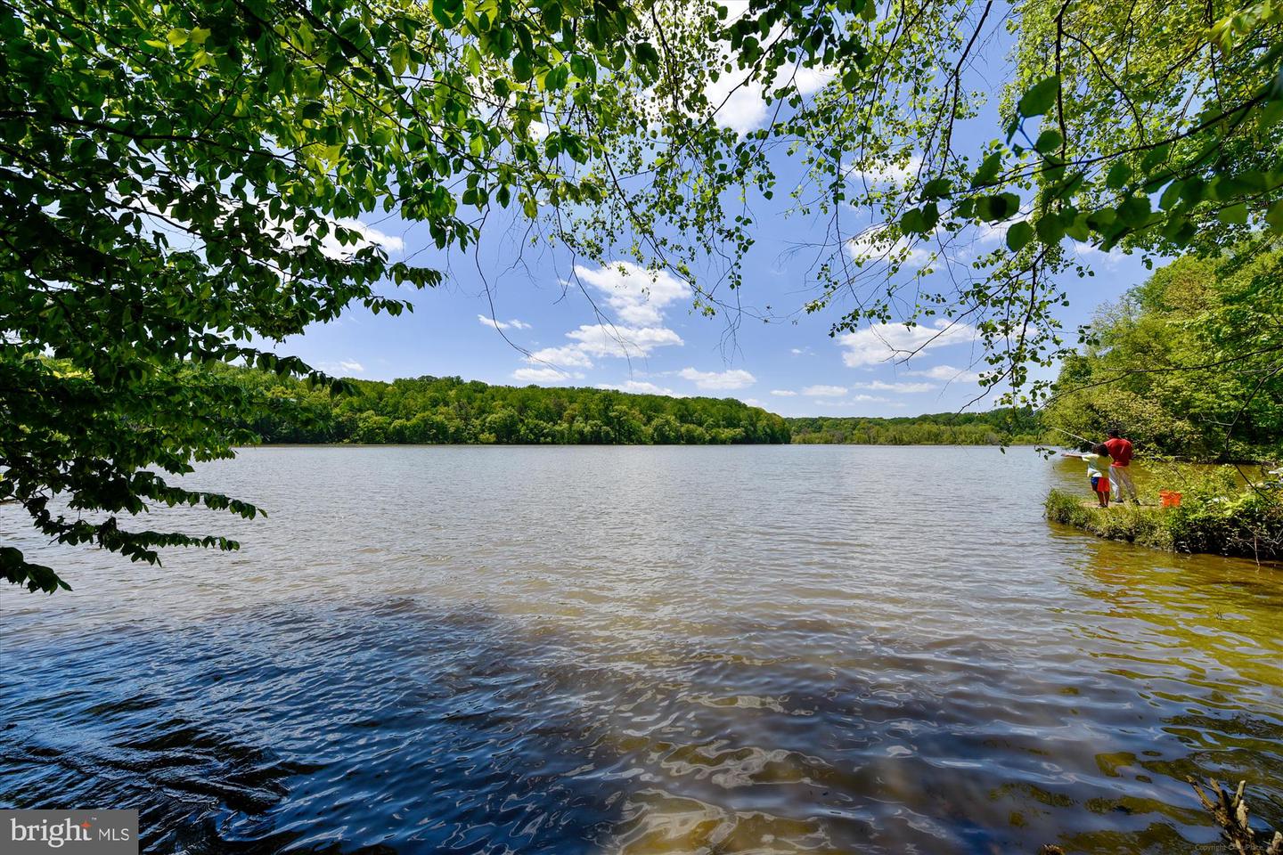 8112 ACCOTINK DR, ANNANDALE, Virginia 22003, 3 Bedrooms Bedrooms, ,2 BathroomsBathrooms,Residential,For sale,8112 ACCOTINK DR,VAFX2284528 MLS # VAFX2284528