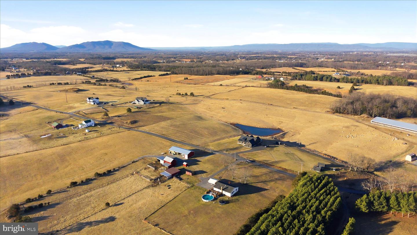 640 GRIM RD, STEPHENS CITY, Virginia 22655, 4 Bedrooms Bedrooms, ,3 BathroomsBathrooms,Residential,For sale,640 GRIM RD,VAFV2038742 MLS # VAFV2038742