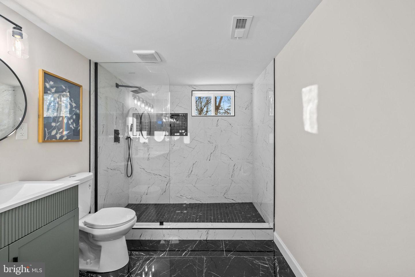 4405 LAUREL RD, ALEXANDRIA, Virginia 22309, 4 Bedrooms Bedrooms, ,3 BathroomsBathrooms,Residential,For sale,4405 LAUREL RD,VAFX2284544 MLS # VAFX2284544