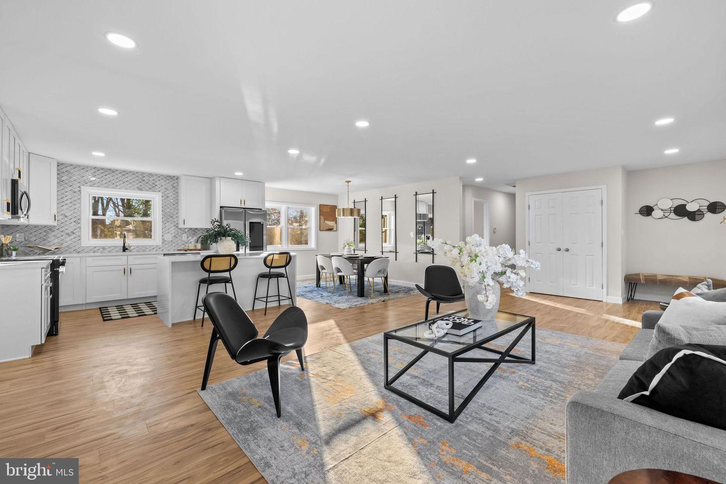 4405 LAUREL RD, ALEXANDRIA, Virginia 22309, 4 Bedrooms Bedrooms, ,3 BathroomsBathrooms,Residential,For sale,4405 LAUREL RD,VAFX2284544 MLS # VAFX2284544