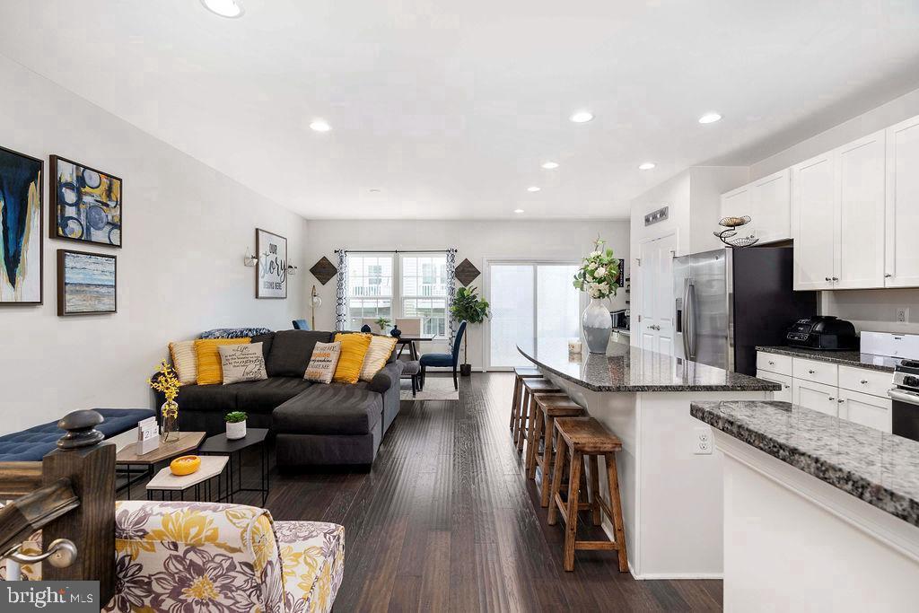 210 STREAMVIEW DR, FREDERICKSBURG, Virginia 22405, 3 Bedrooms Bedrooms, ,2 BathroomsBathrooms,Residential,For sale,210 STREAMVIEW DR,VAST2045066 MLS # VAST2045066