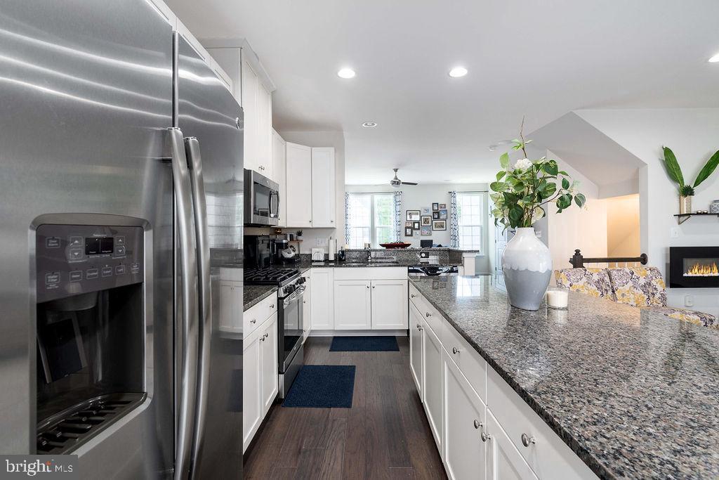 210 STREAMVIEW DR, FREDERICKSBURG, Virginia 22405, 3 Bedrooms Bedrooms, ,2 BathroomsBathrooms,Residential,For sale,210 STREAMVIEW DR,VAST2045066 MLS # VAST2045066